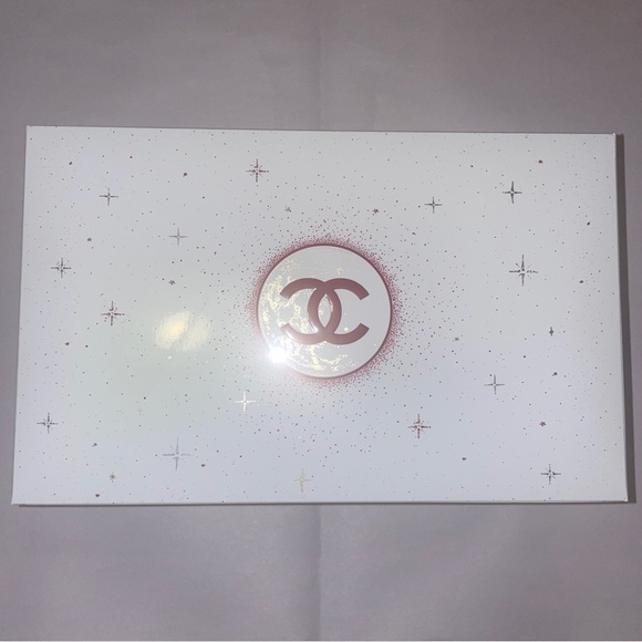 NIB CHANEL Go To Extremes Mascara Holiday Beauty Travel Set Mini Zipper Pouch - Picture 4 of 5